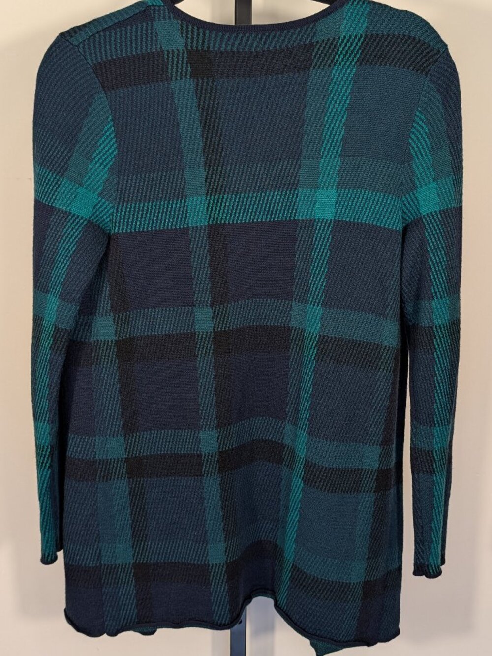 Talbots 100% Merino Wool Black Watch Plaid Cardigan | Sz MP